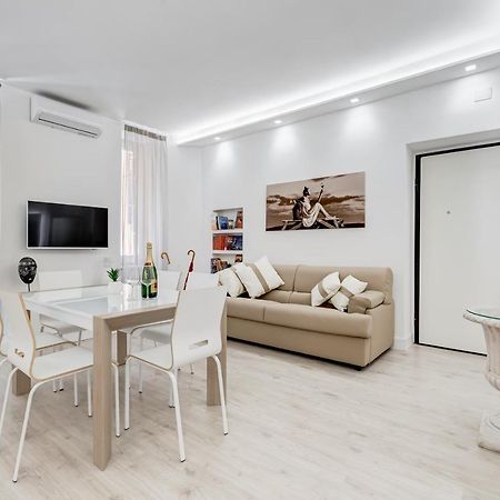 Bmga L The White Crown Apartment In Testaccio Rome Exterior photo
